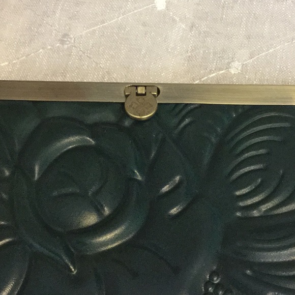 Wallet - Picture 2 of 6